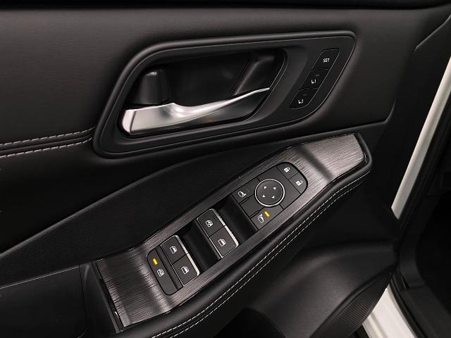 2025 Nissan Rogue Vehicle Photo in Appleton, WI 54913