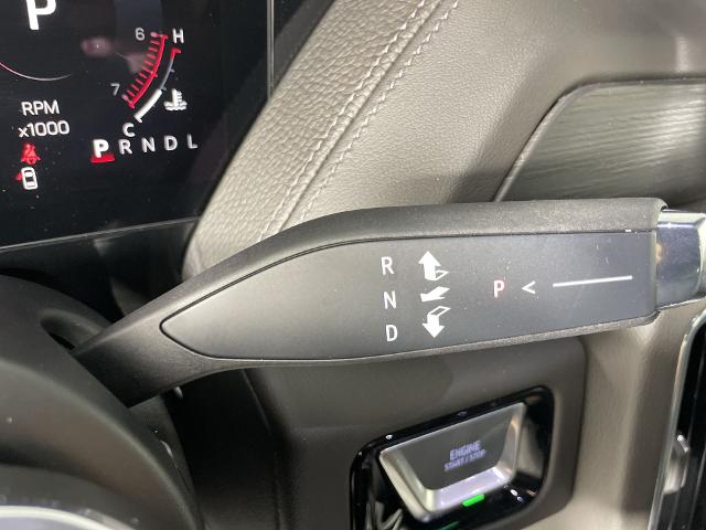 2025 GMC Yukon Vehicle Photo in GILBERT, AZ 85297-0402
