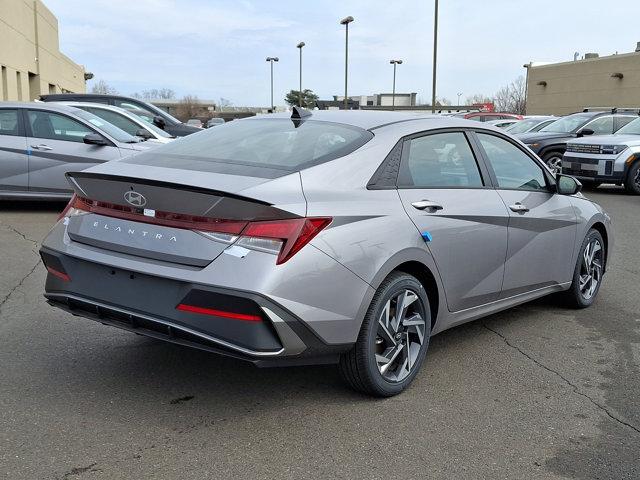 2025 Hyundai ELANTRA Vehicle Photo in Philadelphia, PA 19116