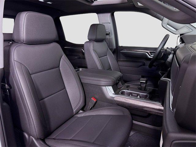 2025 Chevrolet Silverado 1500 Vehicle Photo in PUYALLUP, WA 98371-4149