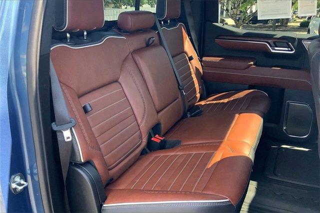 2024 GMC Sierra 1500 Vehicle Photo in INDEPENDENCE, MO 64055-1377