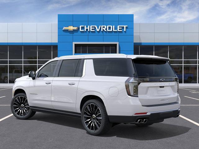 2025 Chevrolet Suburban Vehicle Photo in EVERETT, WA 98203-5662