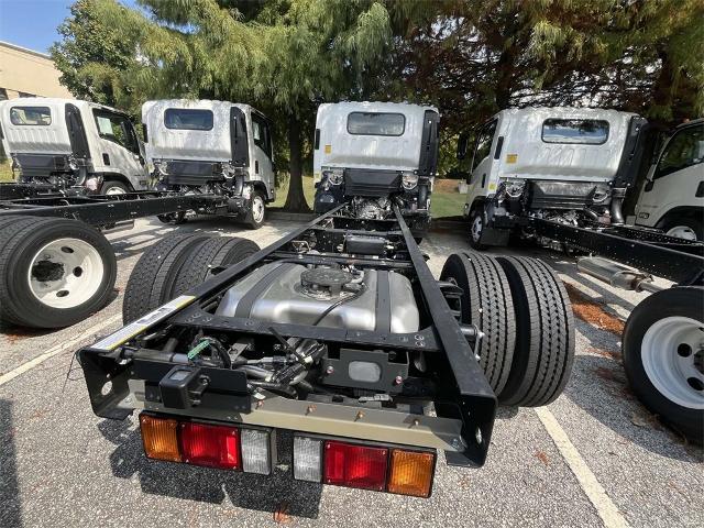 2025 Chevrolet Low Cab Forward 4500 Vehicle Photo in ALCOA, TN 37701-3235
