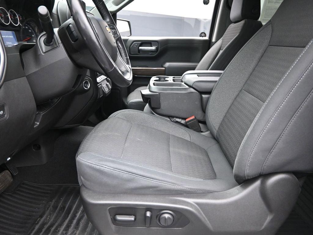 2020 Chevrolet Silverado 1500 Vehicle Photo in Cedar Rapids, IA 52402