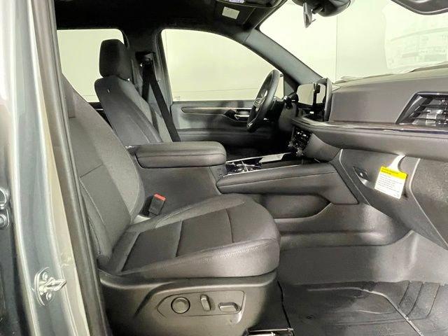 2025 Chevrolet Tahoe Vehicle Photo in PHOENIX, AZ 85014-3381