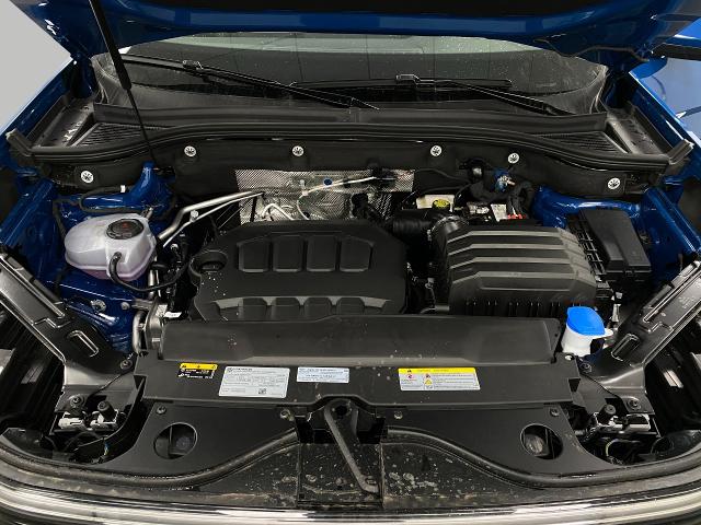 2025 Volkswagen Atlas Cross Sport Vehicle Photo in Appleton, WI 54913