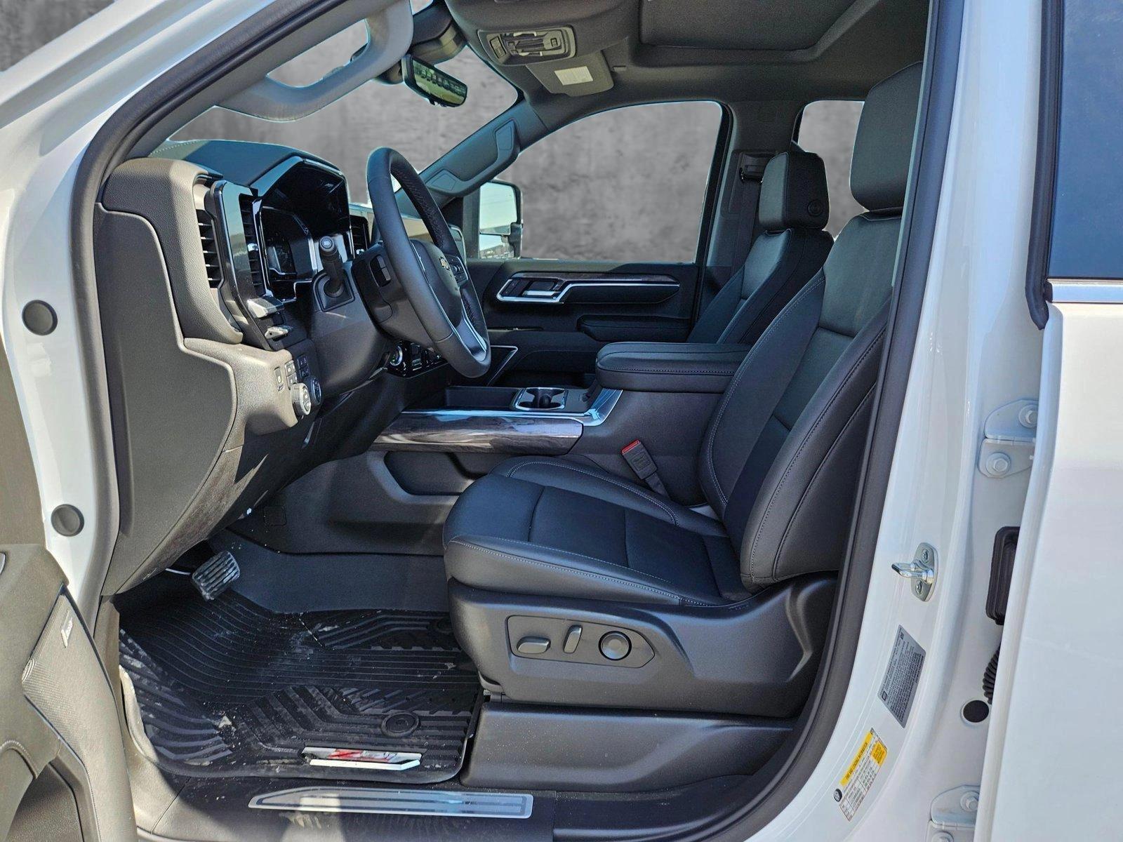 2025 Chevrolet Silverado 3500 HD Vehicle Photo in AUSTIN, TX 78759-4154