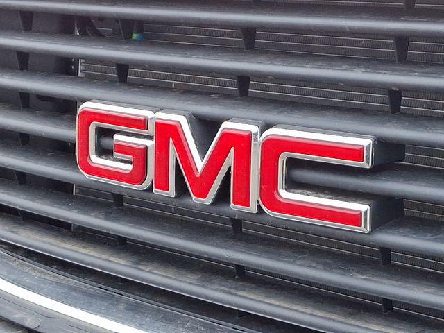 2025 GMC Savana Cutaway 3500 Vehicle Photo in DANBURY, CT 06810-5034