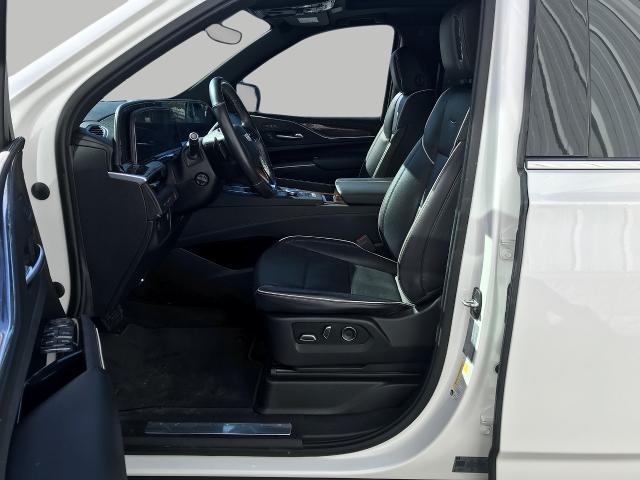 2021 Cadillac Escalade Vehicle Photo in GREEN BAY, WI 54303-3330