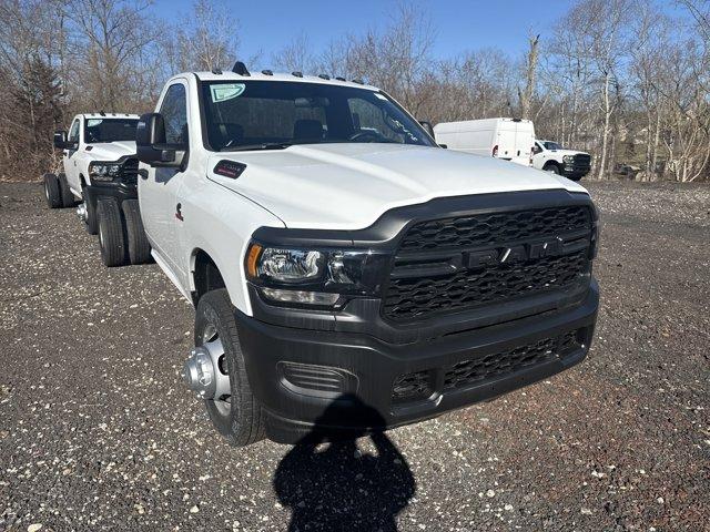 2024 Ram 3500 Chassis Cab Vehicle Photo in Doylsetown, PA 18901