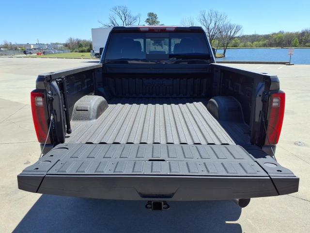 2025 GMC Sierra 2500 HD Vehicle Photo in Denton, TX 76205