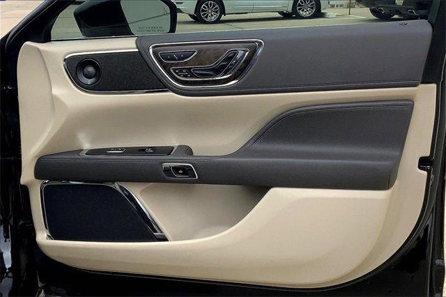 2020 Lincoln Continental Vehicle Photo in TOPEKA, KS 66609-0000