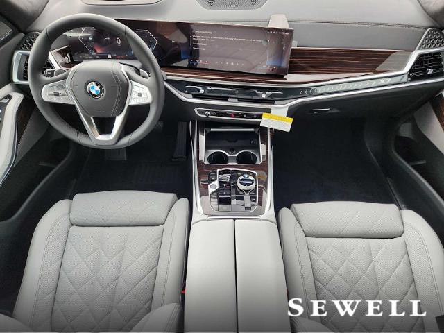 2025 BMW X7 xDrive40i Vehicle Photo in PLANO, TX 75024