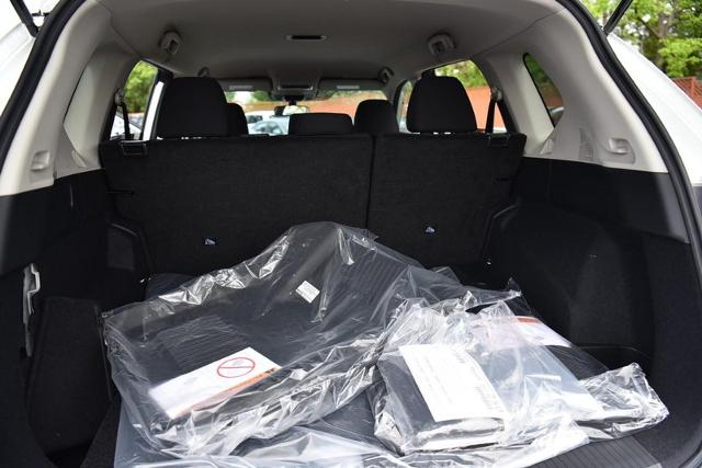 2025 Nissan Rogue Vehicle Photo in Ballwin, MO 63011