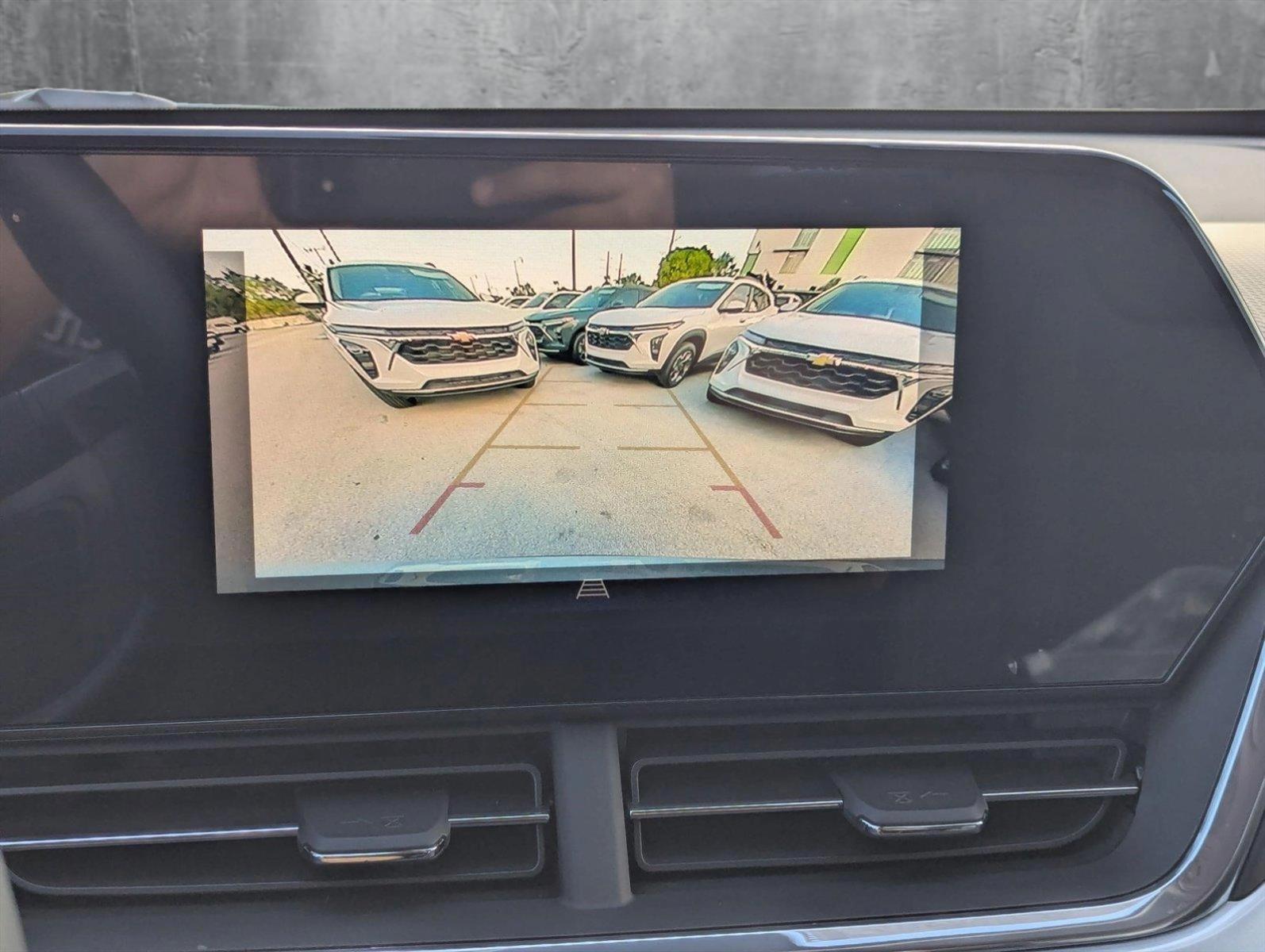 2025 Chevrolet Trax Vehicle Photo in MIAMI, FL 33134-2699