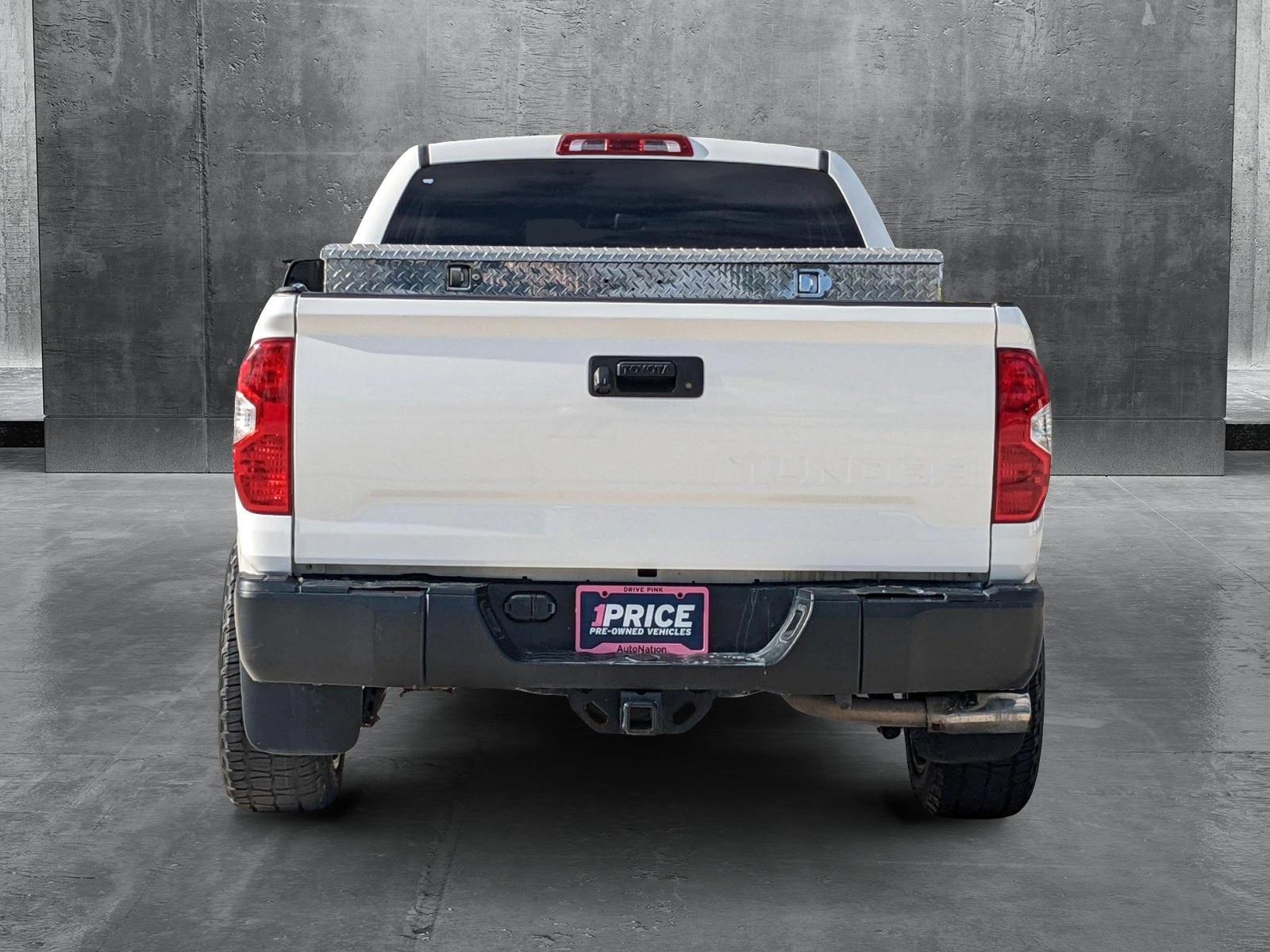2019 Toyota Tundra 2WD Vehicle Photo in Davie, FL 33331