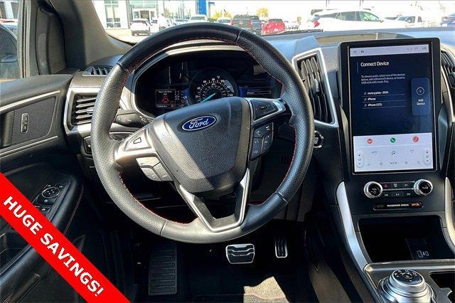 2024 Ford Edge Vehicle Photo in TOPEKA, KS 66609-0000