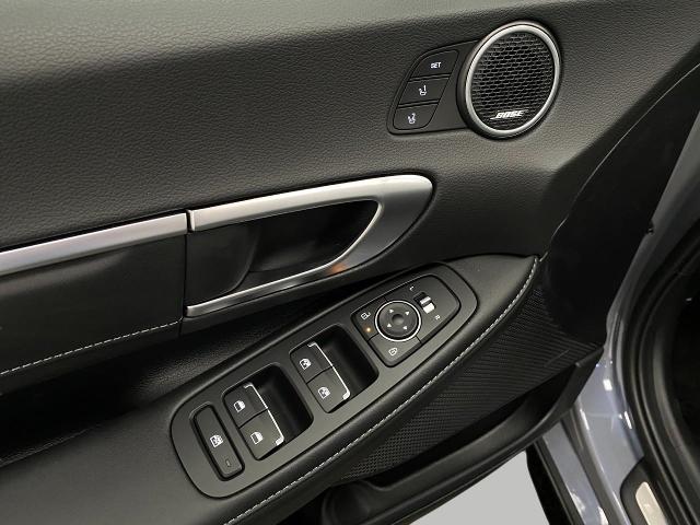 2025 Hyundai SONATA Hybrid Vehicle Photo in Appleton, WI 54913