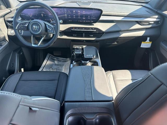 2025 Buick Enclave Vehicle Photo in COLUMBIA, MO 65203-3903