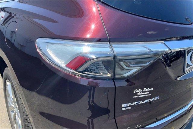 2024 Buick Enclave Vehicle Photo in TOPEKA, KS 66609-0000