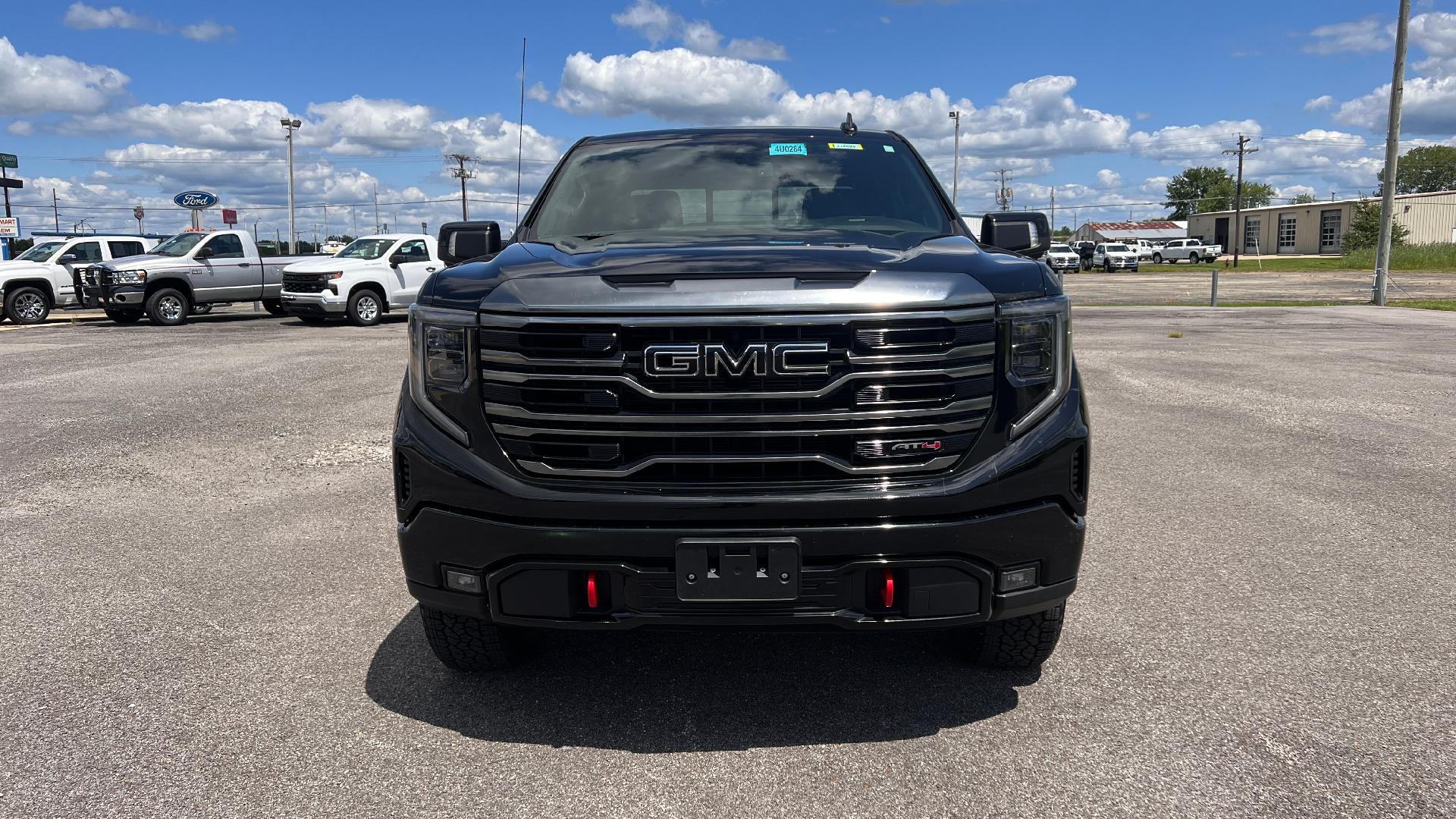 Used 2022 GMC Sierra 1500 AT4 with VIN 1GTPUEEL6NZ526848 for sale in Salem, IL