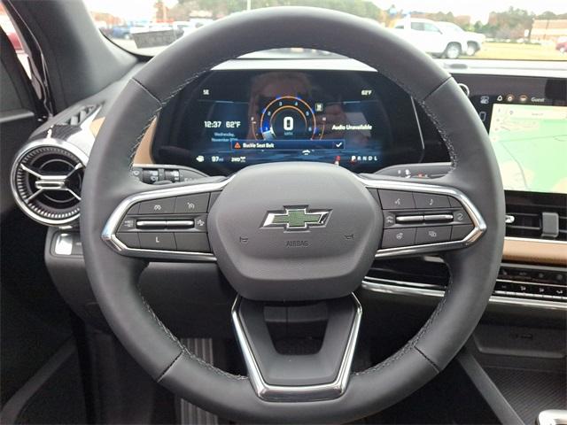 2025 Chevrolet Equinox Vehicle Photo in LEWES, DE 19958-4935