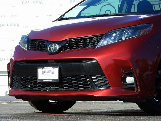 2020 Toyota Sienna Vehicle Photo in DALLAS, TX 75244-5909