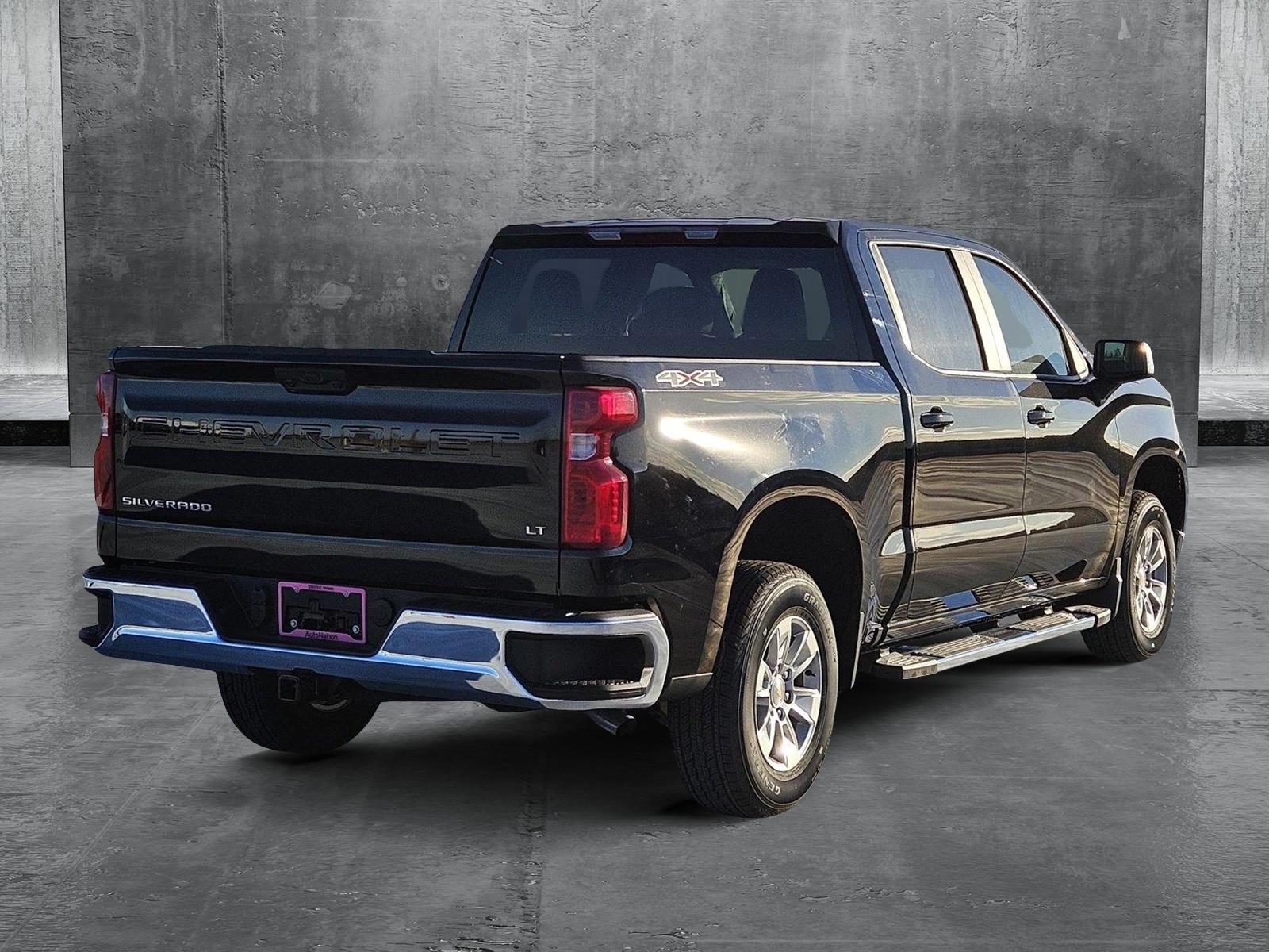 2025 Chevrolet Silverado 1500 Vehicle Photo in PEMBROKE PINES, FL 33024-6534