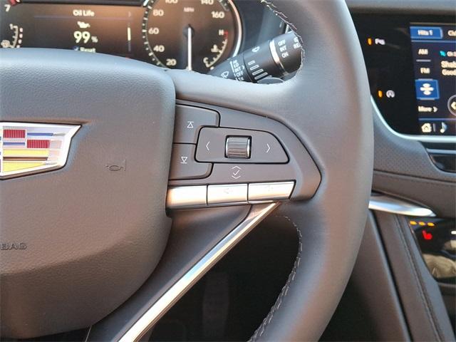 2025 Cadillac XT6 Vehicle Photo in ALLENTOWN, PA 18103-7399