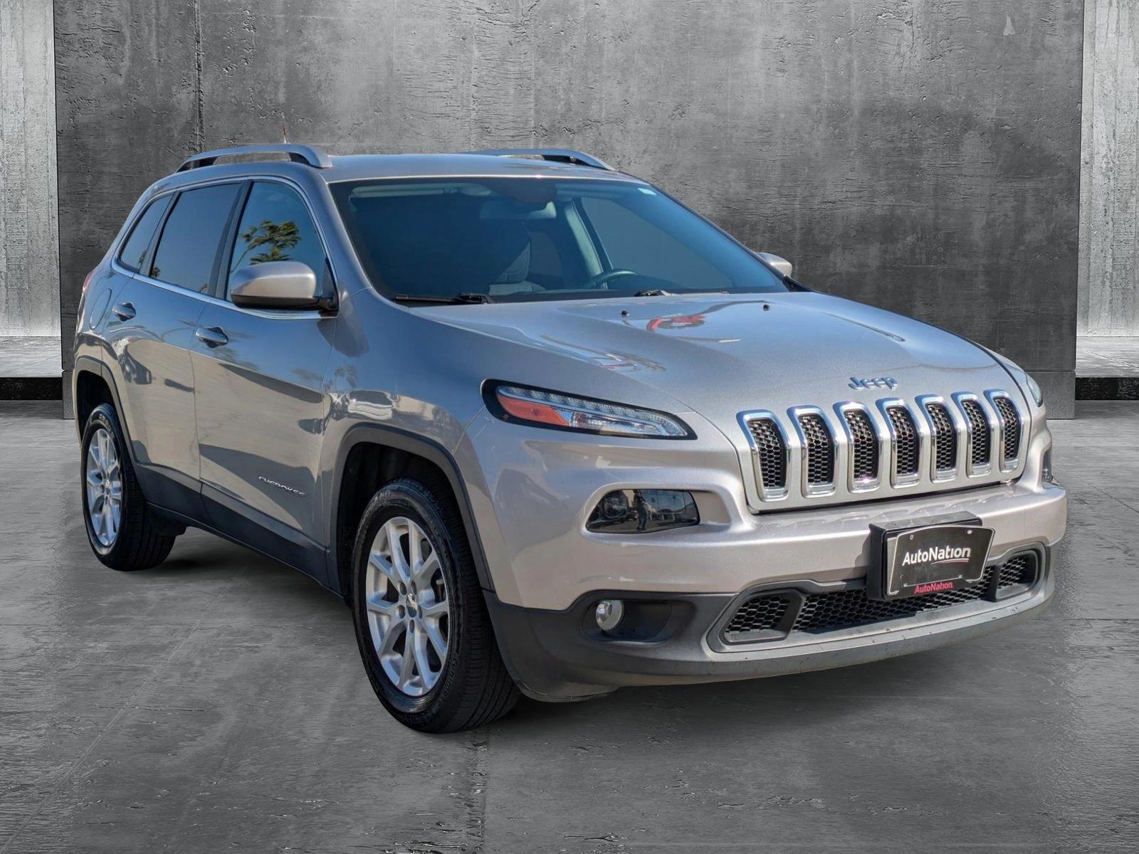 2016 Jeep Cherokee Vehicle Photo in Tustin, CA 92782