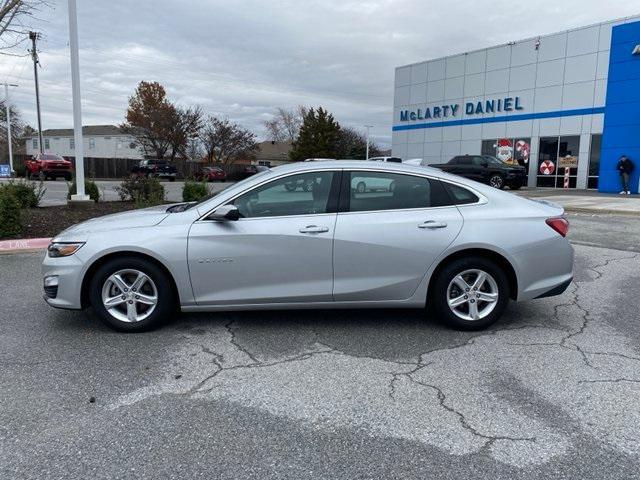 Used 2022 Chevrolet Malibu 1LT with VIN 1G1ZD5ST2NF142492 for sale in Springdale, AR