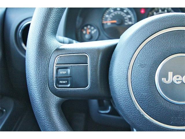 2016 Jeep Patriot Vehicle Photo in ROSENBERG, TX 77471-5675