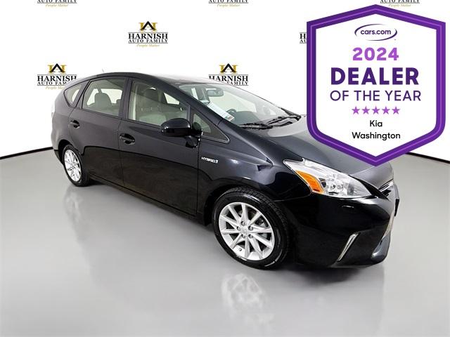 2014 Toyota Prius v Vehicle Photo in Everett, WA 98204