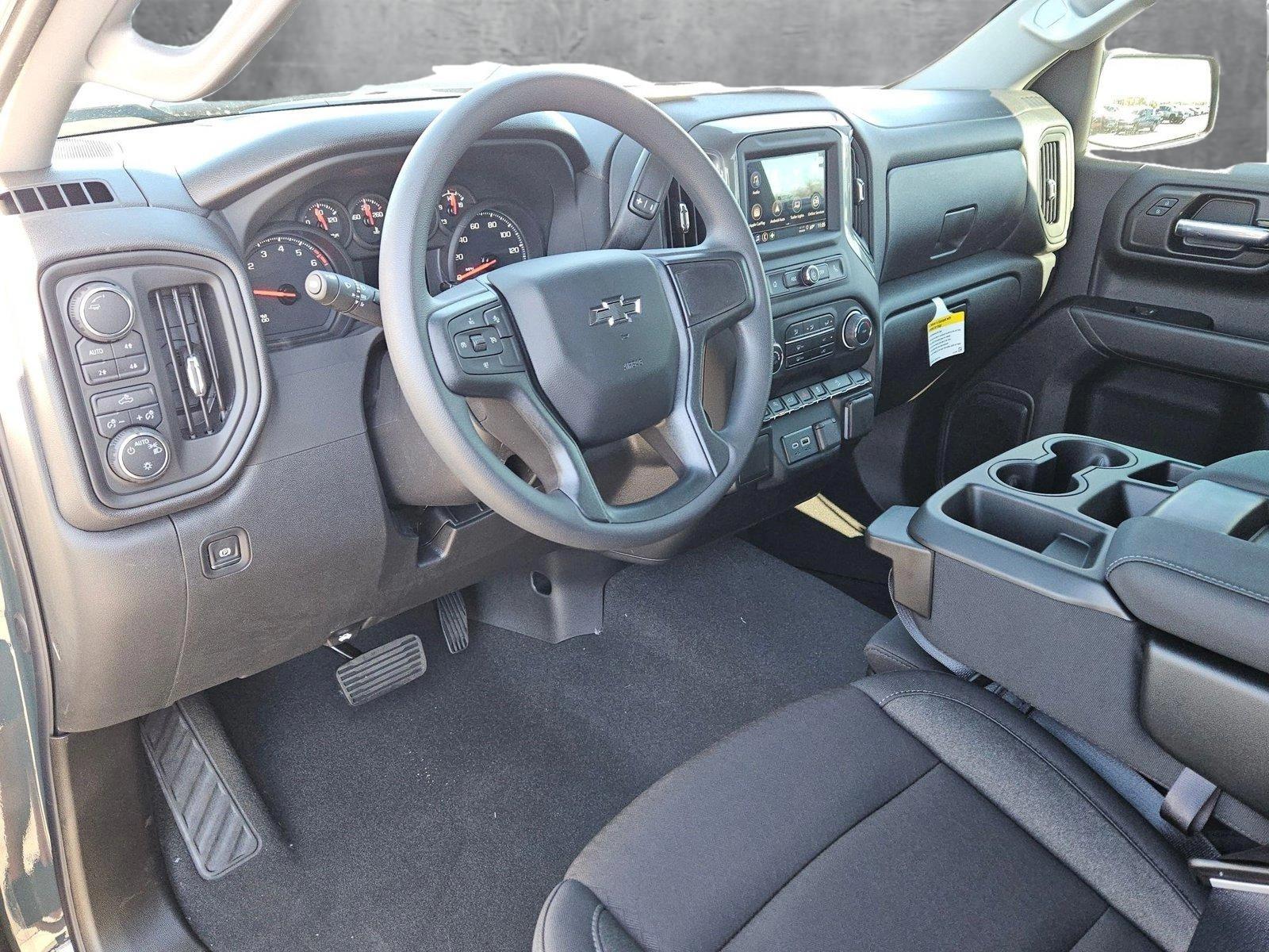 2025 Chevrolet Silverado 1500 Vehicle Photo in MESA, AZ 85206-4395