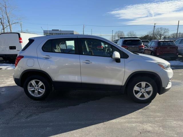 2018 Chevrolet Trax Vehicle Photo in SAINT JAMES, NY 11780-3219