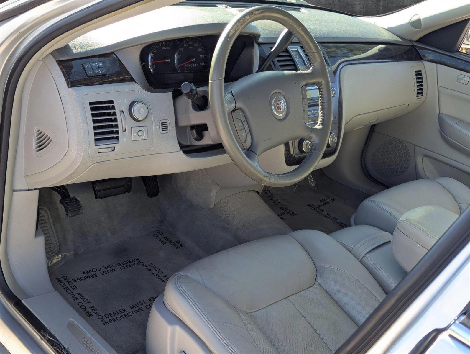 2009 Cadillac DTS Vehicle Photo in Davie, FL 33331