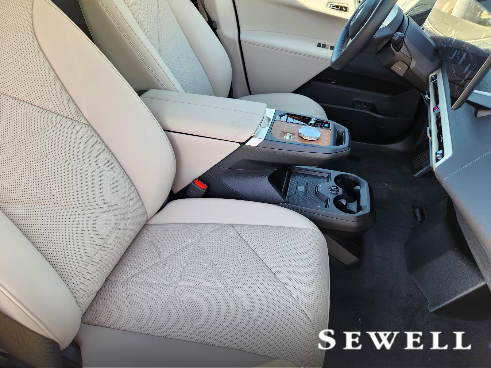 2025 BMW iX Vehicle Photo in PLANO, TX 75024