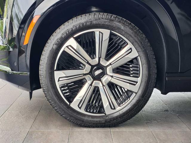 2025 Cadillac Escalade IQ Vehicle Photo in HOUSTON, TX 77079