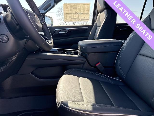 2025 Chevrolet Tahoe Vehicle Photo in MANHATTAN, KS 66502-5036