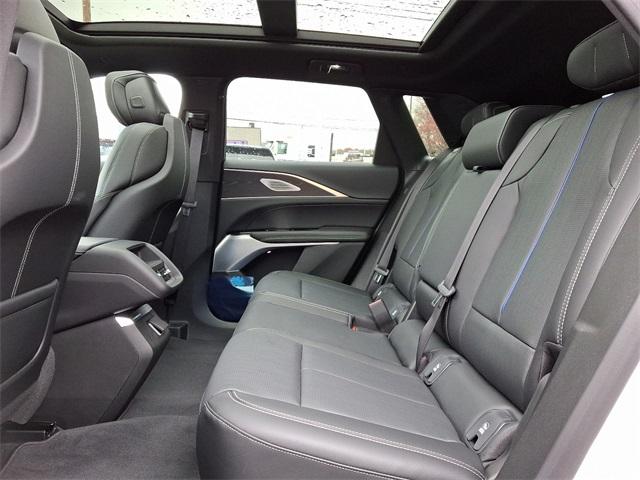 2025 Cadillac LYRIQ Vehicle Photo in ALLENTOWN, PA 18103-7399