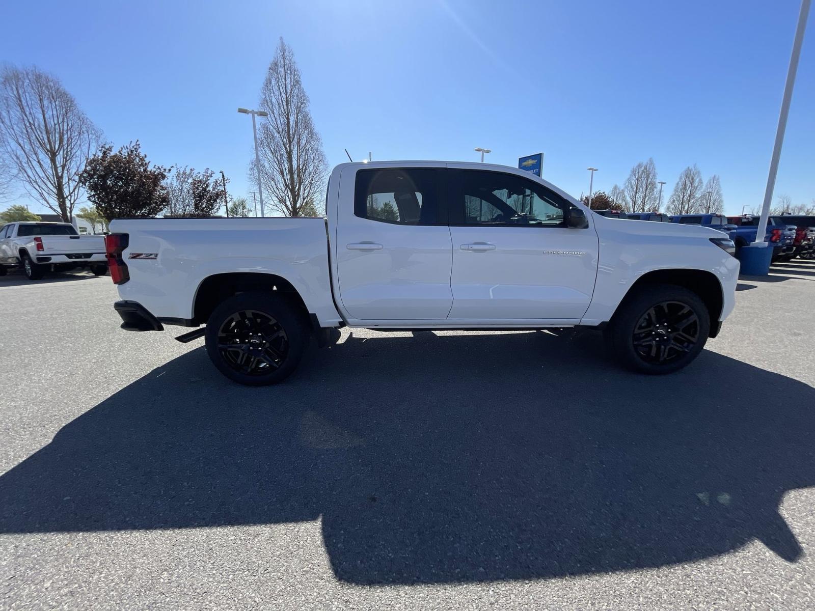 2025 Chevrolet Colorado Vehicle Photo in BENTONVILLE, AR 72712-4322