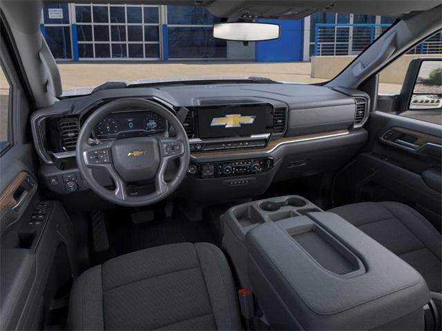 2025 Chevrolet Silverado 2500 HD Vehicle Photo in ENGLEWOOD, CO 80113-6708