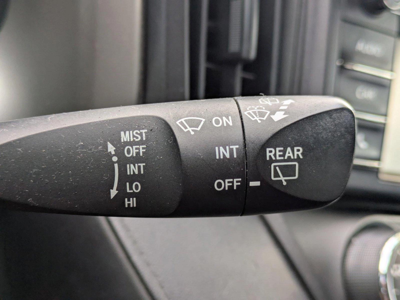 2017 Toyota RAV4 Vehicle Photo in GREENACRES, FL 33463-3207