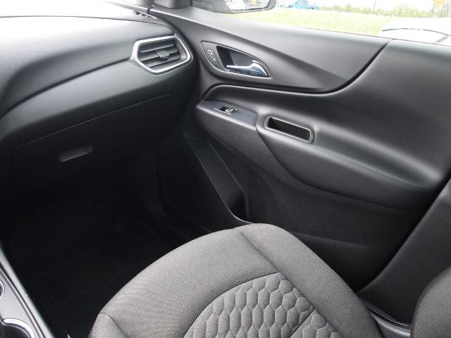 2018 Chevrolet Equinox Vehicle Photo in MADISON, IN 47250-1611