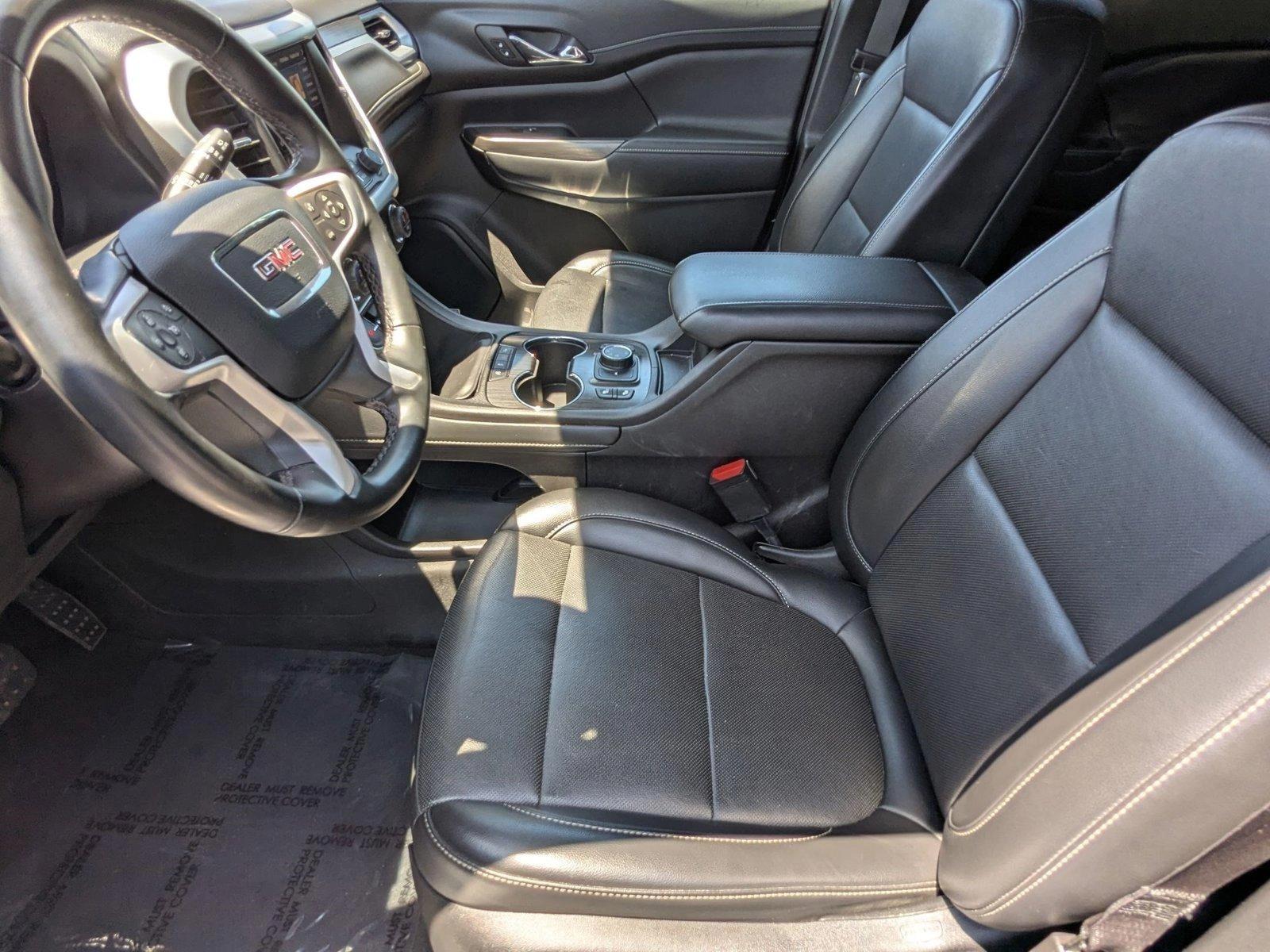 2023 GMC Acadia Vehicle Photo in Panama City, FL 32401