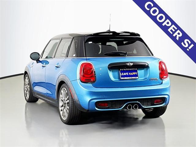 2015 MINI Cooper S Hardtop 4 Door Vehicle Photo in Puyallup, WA 98371