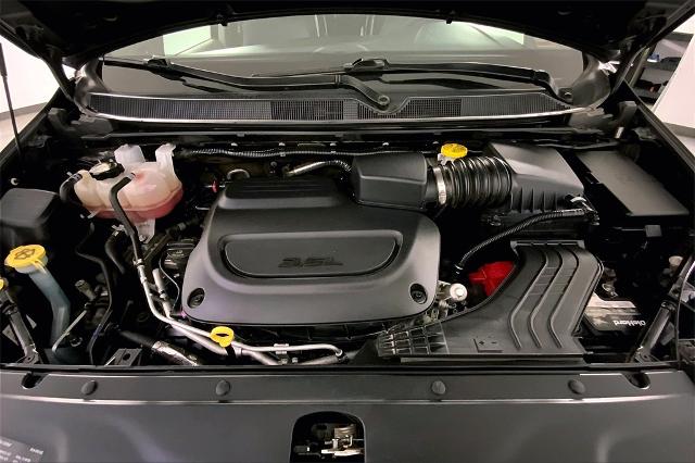 2023 Chrysler Pacifica Vehicle Photo in Lees Summit, MO 64086