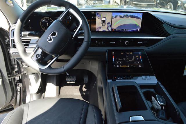 2025 INFINITI QX80 Vehicle Photo in Houston, TX 77090