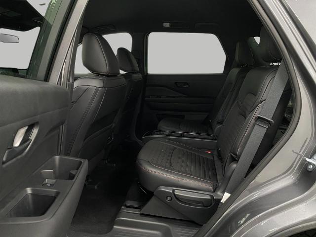 2025 Nissan Pathfinder Vehicle Photo in Appleton, WI 54913
