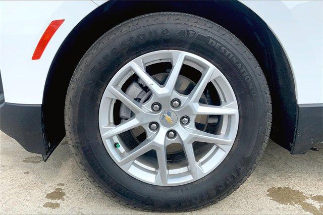 2022 Chevrolet Equinox Vehicle Photo in TOPEKA, KS 66609-0000
